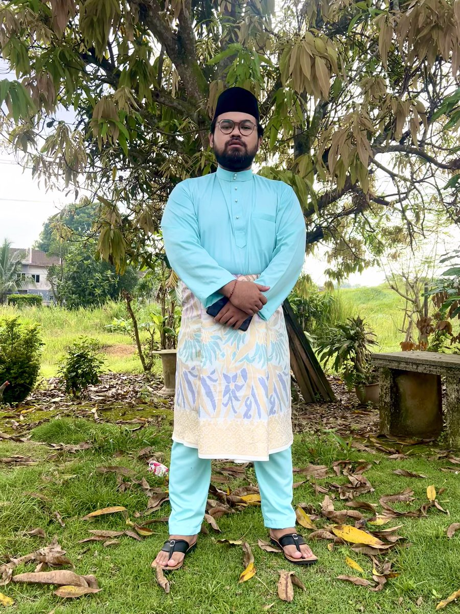 facehairs's tweet photo. Selamat Hari Raya https://t.co/VtFn0QFyaK