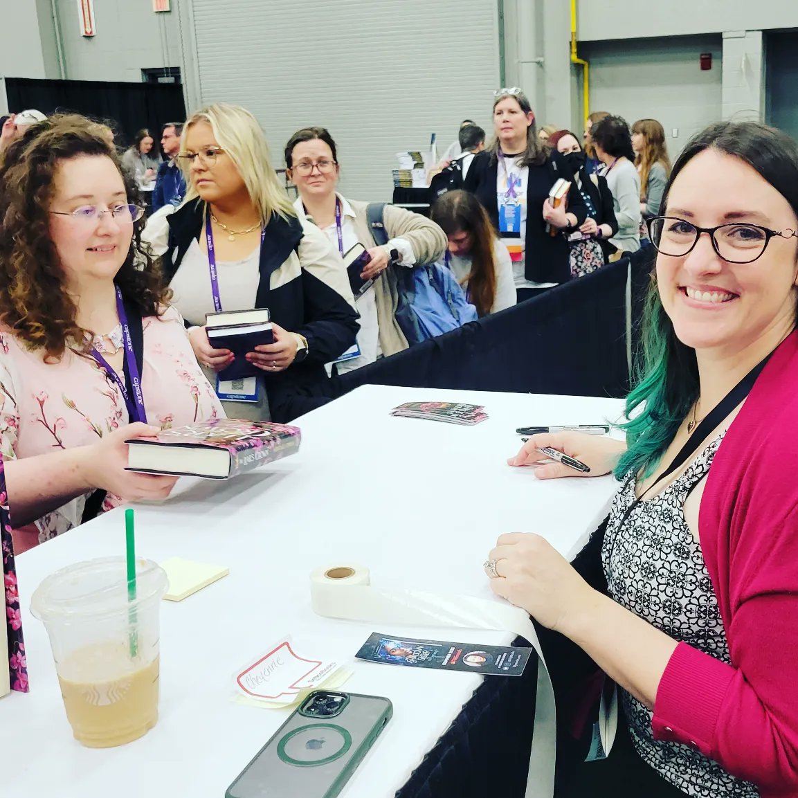 AOwenBooks's tweet photo. Had an absolute blast at #TLA23 with @ShakirRashaan @TracyWolff and @entangledpub!
Thanks to everyone who came to our YA PNR and Fantasy panel and our signings.
#librariansrock #texaslibraryassociation #yafantasy #yaparanormalromance
@EntangledTeen @MacmillanLib https://t.co/i1FU9qoGkj