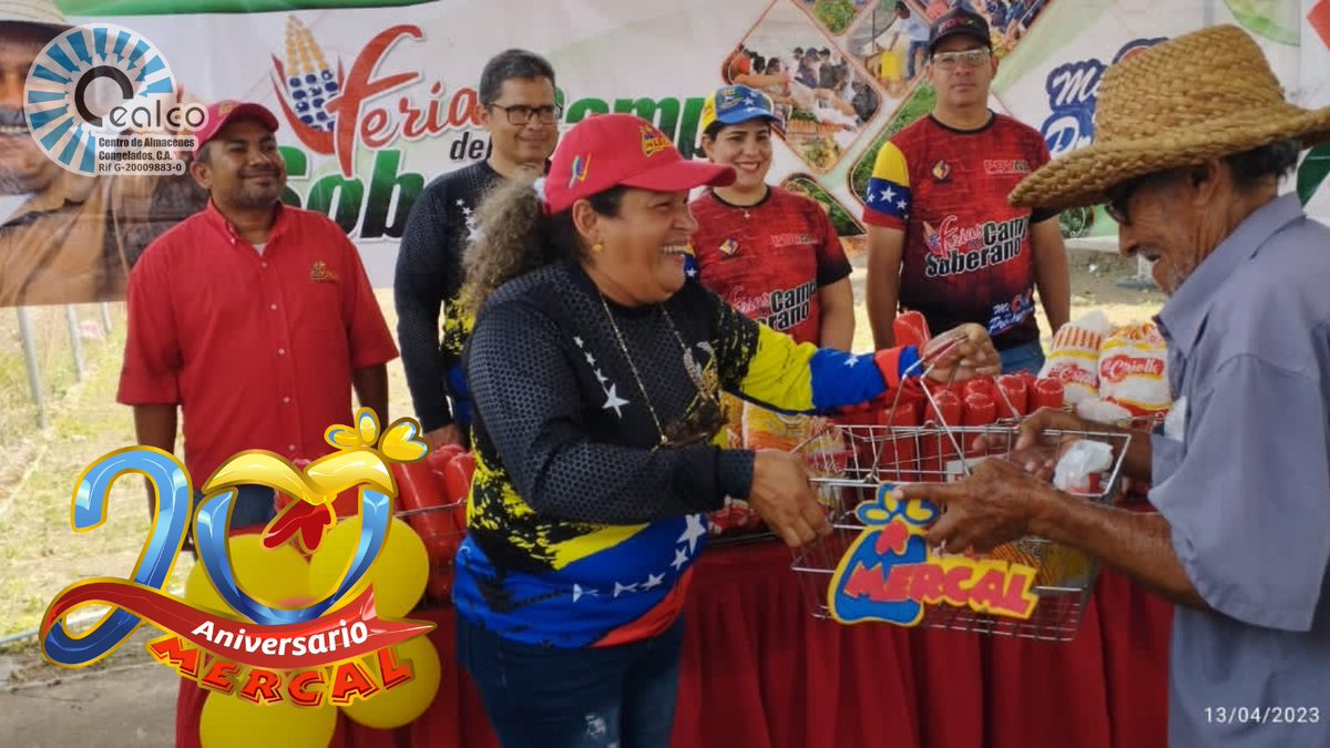 #Mercal20Aniversario, siendo garante de la alimentación del pueblo, junto a los #CLAP, abasteciendo con rubros y proteína, brindando paz y satisfacción a familias venzolanas.
#MercalEsPueblo