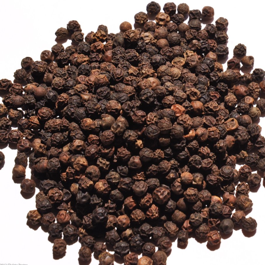 CanadianSpiceCo's tweet image. Black Pepper comes from the dried fruit peppercorn (piper nigrum). It grows on a perennial flowering vine.