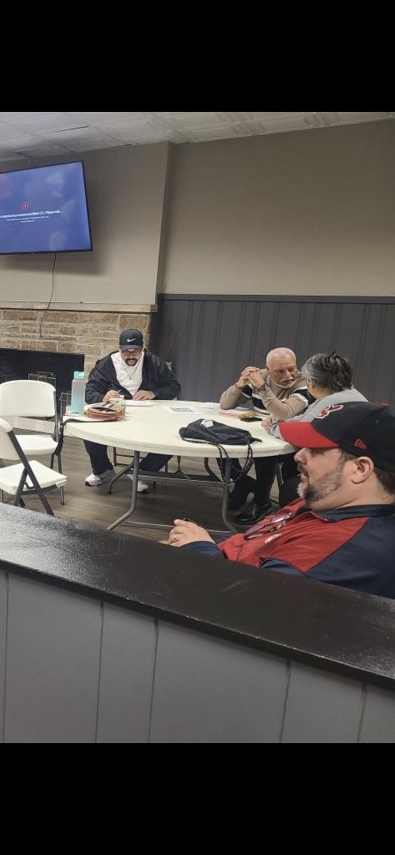 PRParadeCLE's tweet photo. The planning continues.  There are so many details to consider &amp; a lot of work ahead. But in the end it’s all worth it!

#ClevelandPuertoRicans
#puertorico
#cleveland
#boricua
#latino
#clehispanicpoliceofficersassoc
#HPOA216 https://t.co/ikYCcKDdgX