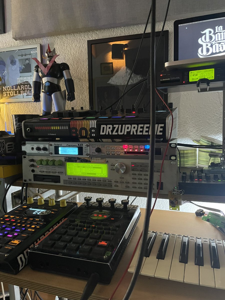 DRZUPREEME's tweet photo. New sheriff in town #FantomXR 👌🏼😮💨 https://t.co/uaI0lmIXAl