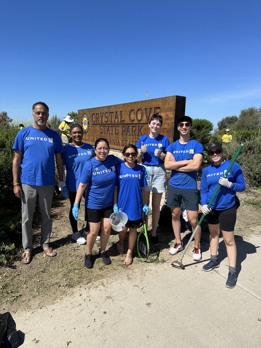 Good Leads The Way, Team United working hard, Crystal Cove State Park ⁦@weareunited⁩ #beingunited #winingthelines