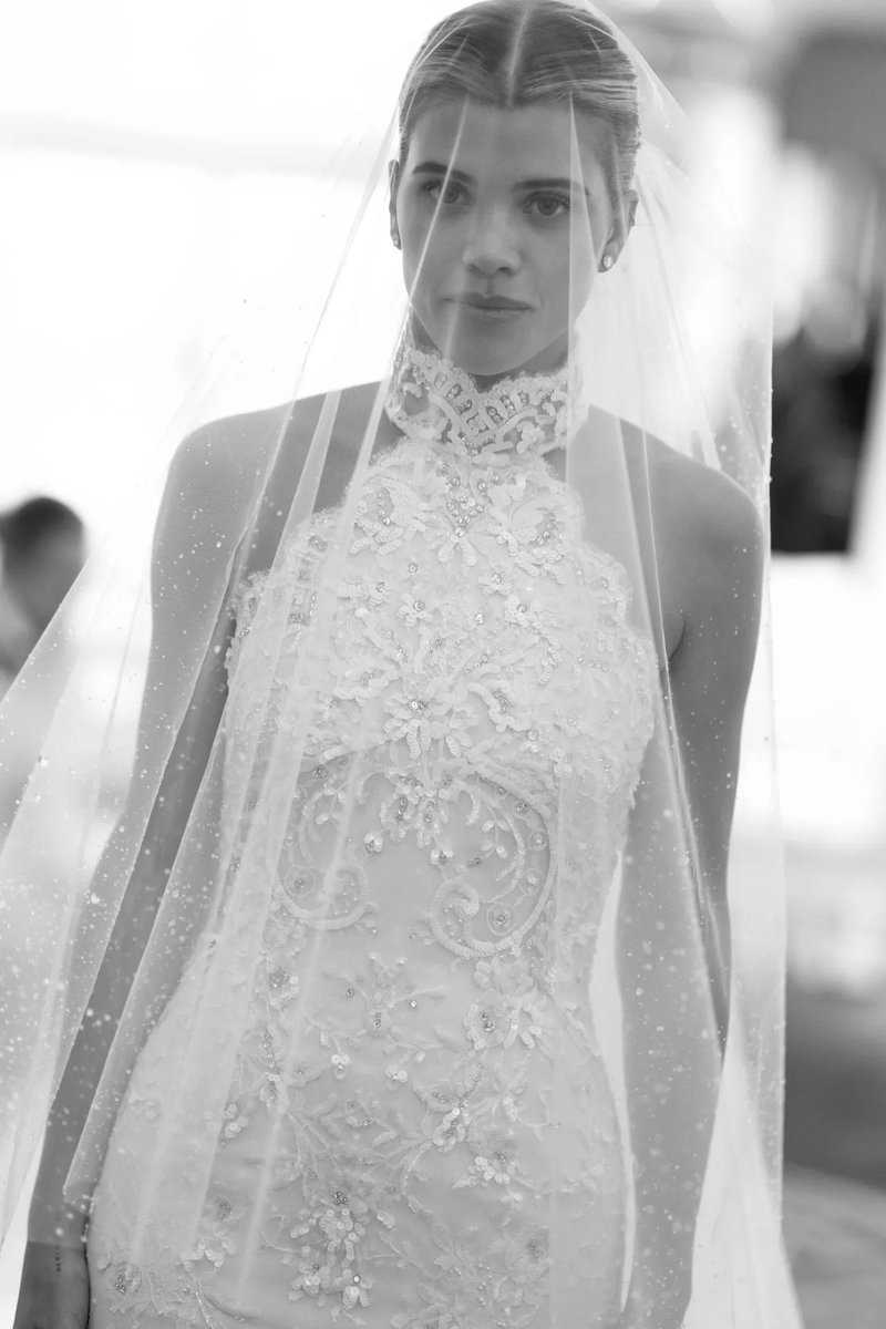 voguemagazine's tweet photo. It's official: @sofiarichie and Elliot Grainge are married! See every custom look from her final fitting at the @CHANEL Atelier here: https://t.co/PCC4G6bEIt https://t.co/66aD27eXxP
