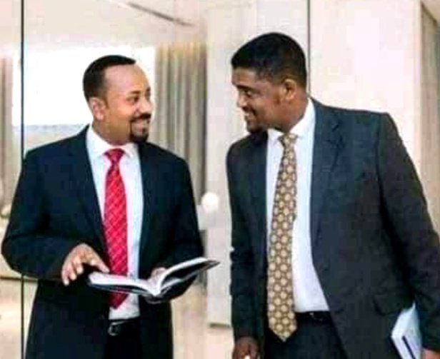 BoleMereja's tweet photo. ሱዳኖች የኢትዮጵያን መሬት የያዙት ሀገራችን አጣብቂኝ ውስጥ መግባቷን አውቀውና ግዜ ጠብቀው ነው። በአንፃሩ አሁን ሱዳን አጣብቂኝ ውስጥ በገባችበት በዚህ ወቅት የተወሰደብንን መሬት የማንስመልስበት ምክንያት ምንድነው?
#share 🇪🇹
#Ethiopia https://t.co/NKErXBZmHS