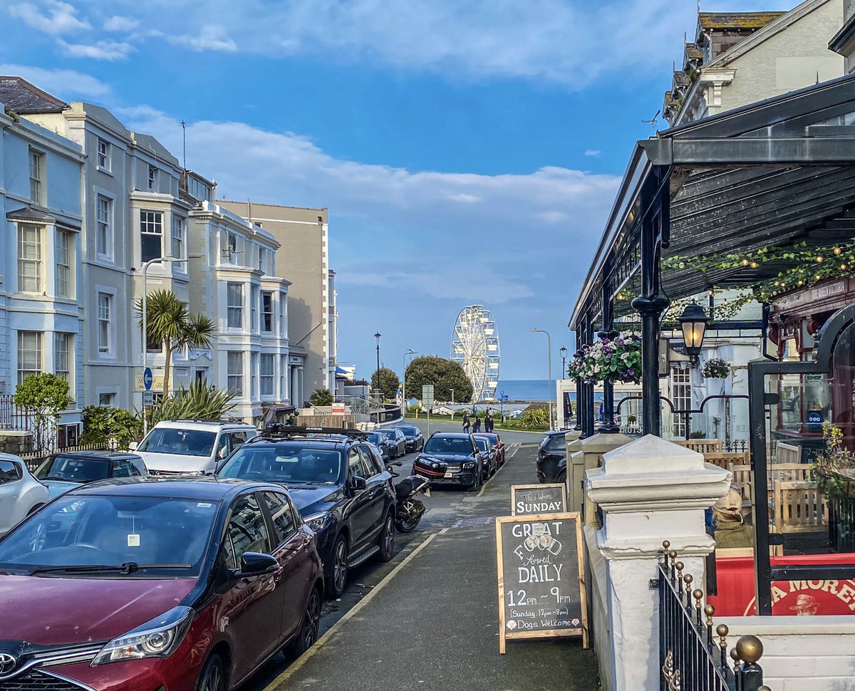 NorthShorePhoto's tweet photo. Saturday night down Church Walks in Llandudno. https://t.co/O3L2AtYVq3