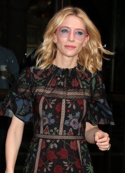catesluvrs's tweet photo. Cate Blanchett out and about in New York City on October 8, 2015. https://t.co/YBkdt2TnFG