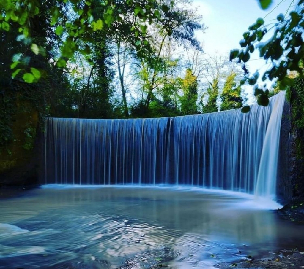 visit_lazio's tweet photo. Buona serata dal #ParcodiVeio, meta incantevole a due passi dal traffico di Roma. Perfetto per trascorrere una bella giornata per scoprire cascate, antiche vestigia etrusche e numerosi sentieri

📷 Ig _io_ero_io_
📷 Ig zona_roma_nord

#VisitLazio #LazioEternaScoperta #lazioisme https://t.co/osZnuhWkQu