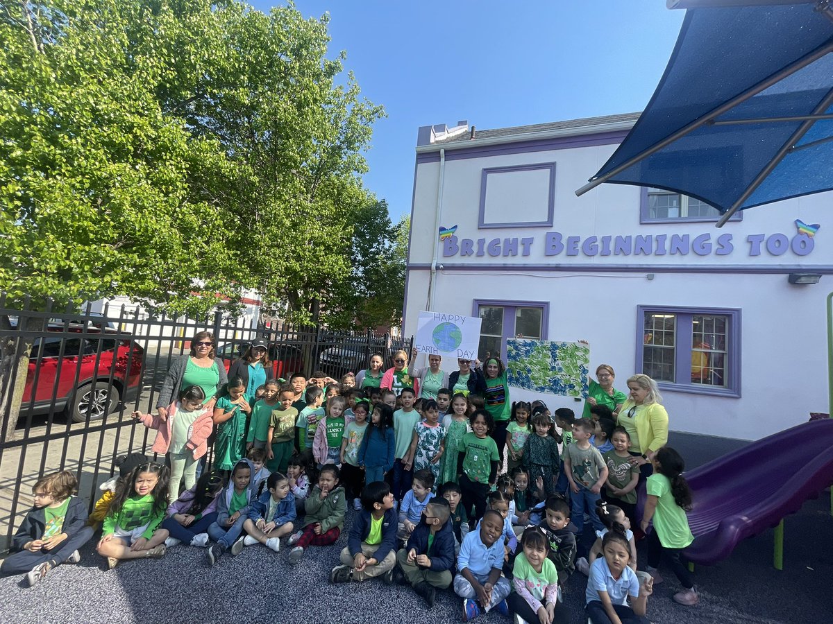 BrightToo5's tweet photo. Go green and make our Earth a beautiful place to live. Happy Earth Day! Bright Beginnings Too https://t.co/jFsTsgLV3I