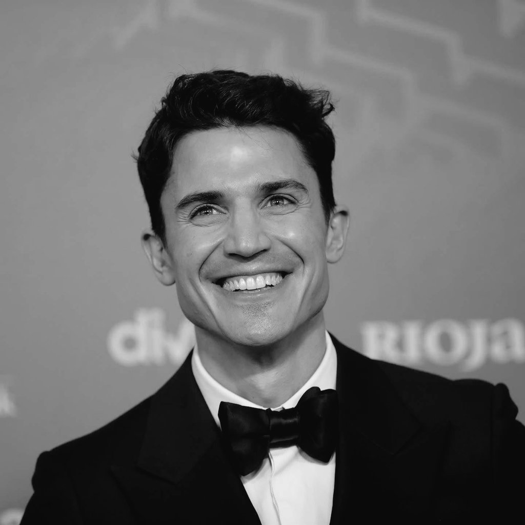 La sonrisa mas linda del mundo. <a href="/alexgonzalezact/">Alex Gonzalez</a>