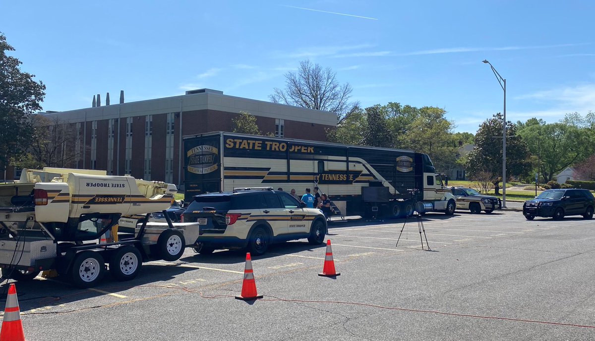 THPJackson's tweet image. THP had a huge day at Dyersburg State CC on Thursday! Troopers showed off some cool technology and stressed the importance of curbing distracted and impaired driving in TN📵 Trp Davis and Trp Hollowell and Lt Edwards even gave a little blood! #perksofthejob #JoinTHP #savinglives