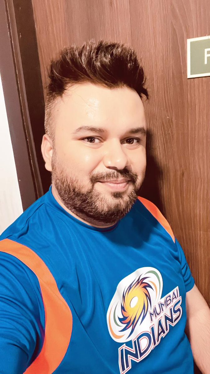 jaspreet0056's tweet photo. @ImRo45 bhai aap kaha hare pata hai yaha par @gaganabh ye aaj aapka match dekhne gaya tha #MIvsPBKS @chinmayverma_24 @ankit1904 @SanjayDhodwar @tejkaran_sh #OneFamily
#MumbaiMeriJaan @mipaltan @surya_14kumar https://t.co/VDky0cEEXI