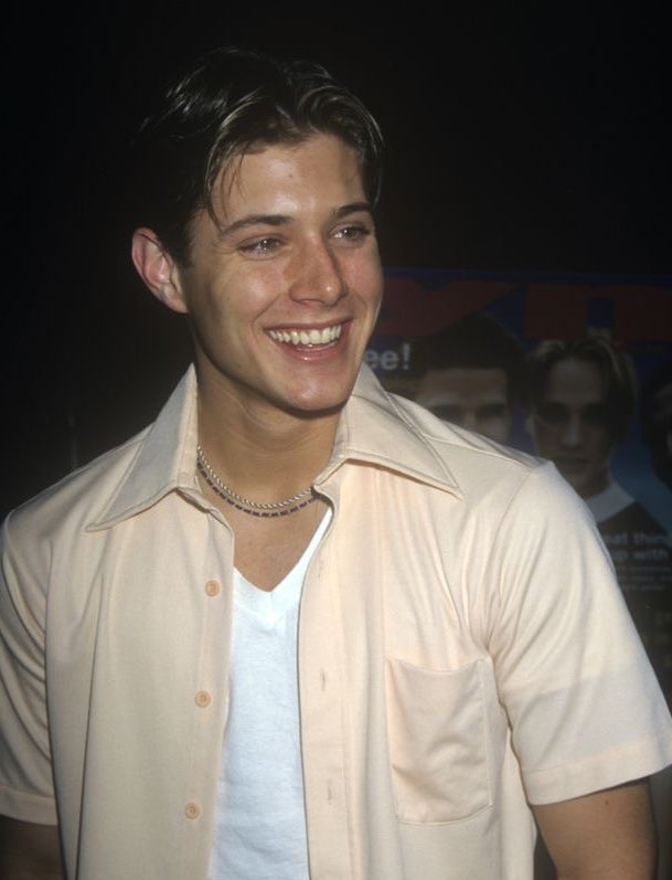 casmybeloved222's tweet photo. it’s a shame they don’t make boys this pretty anymore 😩 https://t.co/YBXsx97sFX