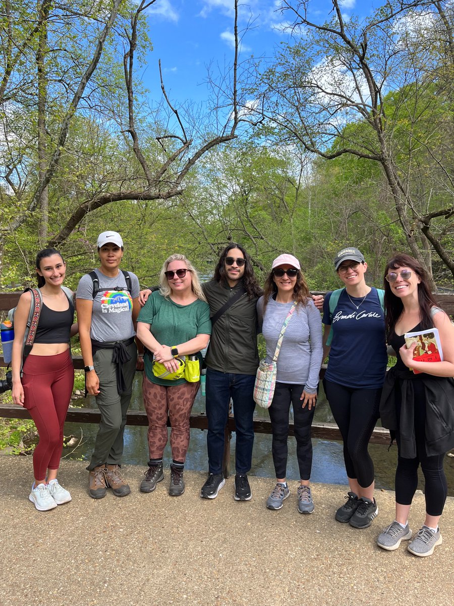 MoonLitDC's tweet photo. We had so much fun sharing poetry and community with one another during our April poetry hike! Want to join in on the fun? We have two left for the spring season—Poems of Nature and Joy on 5/14 and Poetry of Mary Oliver on 6/17! https://t.co/N1n6OsJ22O