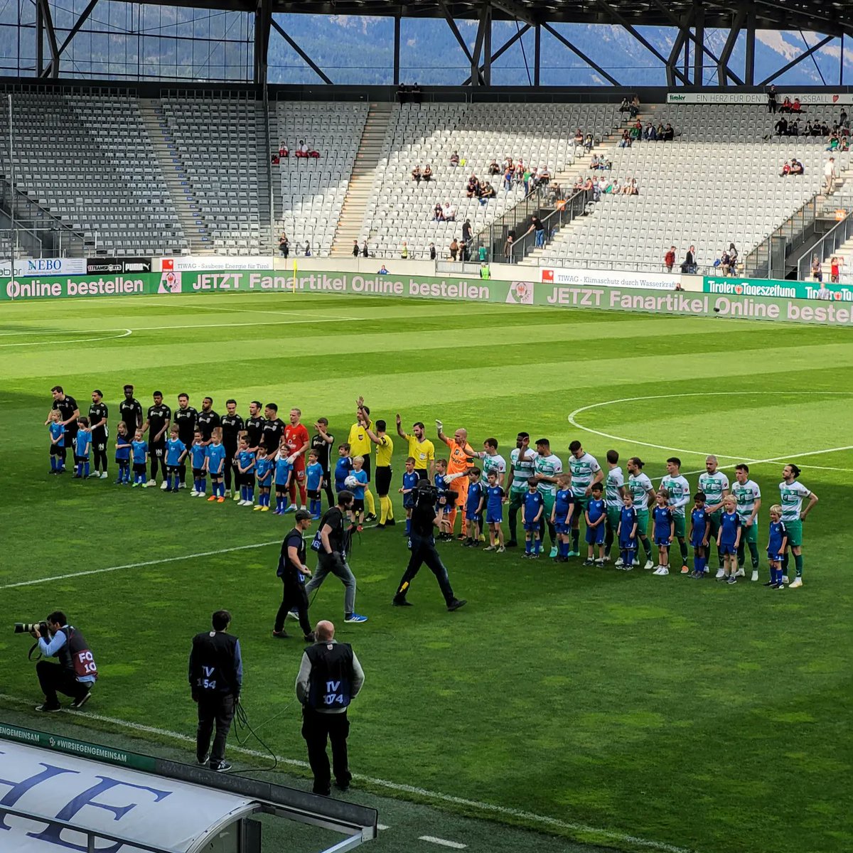RaphaG1907's tweet photo. Innsbruck, Tirol 🇦🇹 

Bundesliga
WSG Tirol vs. Austria Lustenau 

#WSGTirol #WSG #WattenerSportGemeinschaft #Wattens #Innsbruck #AustriaLustenau #Lustenau #SCA #WSGALU #TivoliStadion #Bundesliga #AdmiraBL #groundhopping #groundhopper #thechickenbaltichronicles #fußball #football https://t.co/t0F83U4JTz