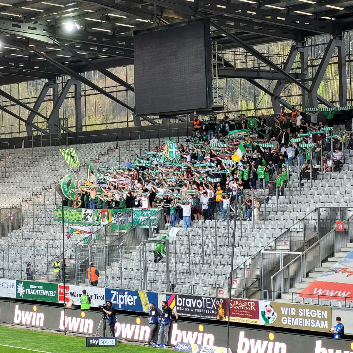 RaphaG1907's tweet photo. Innsbruck, Tirol 🇦🇹 

Bundesliga
WSG Tirol vs. Austria Lustenau 

#WSGTirol #WSG #WattenerSportGemeinschaft #Wattens #Innsbruck #AustriaLustenau #Lustenau #SCA #WSGALU #TivoliStadion #Bundesliga #AdmiraBL #groundhopping #groundhopper #thechickenbaltichronicles #fußball #football https://t.co/t0F83U4JTz