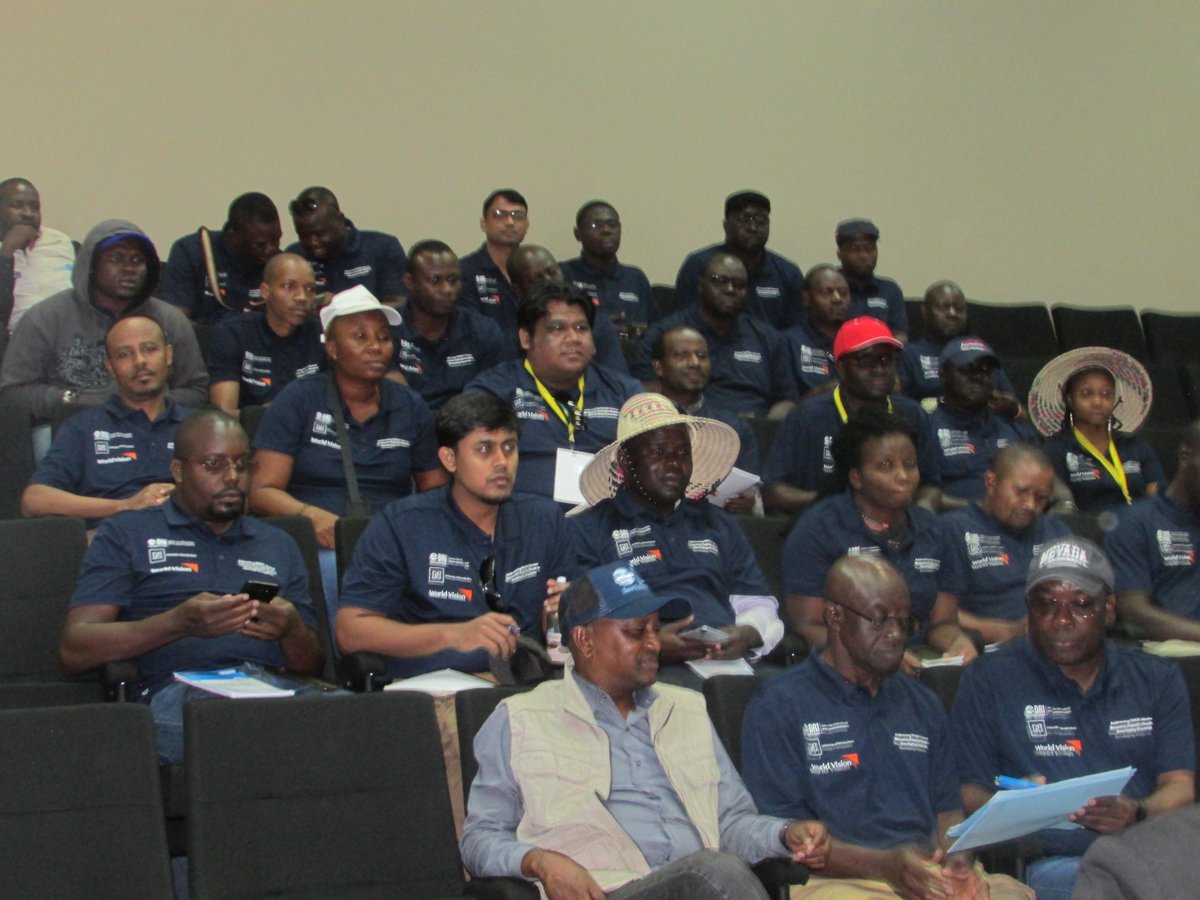 DRICIWAS's tweet photo. DRI-CIWAS's WASH Capacity Building Program trains professionals on implementing sustainable water resources and environmental management in developing countries for a healthier, more sustainable future! 🌍 #WorldEarthDay2023 @braimaha @DRIScience https://t.co/1bzv2612Fb