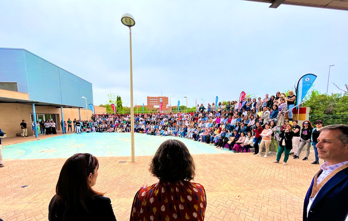 FolGuillermo's tweet image. Vivir esta experiencia con este gran equipo es el reflejo de todo lo que este colectivo siembra!las personas por encima de cualquier interés humano!
Sinergias reactivas!
Gracias por tanto cariño!
#folcomparte #anprofol #vadebo #CFOL2023 #fpprimeraopcio