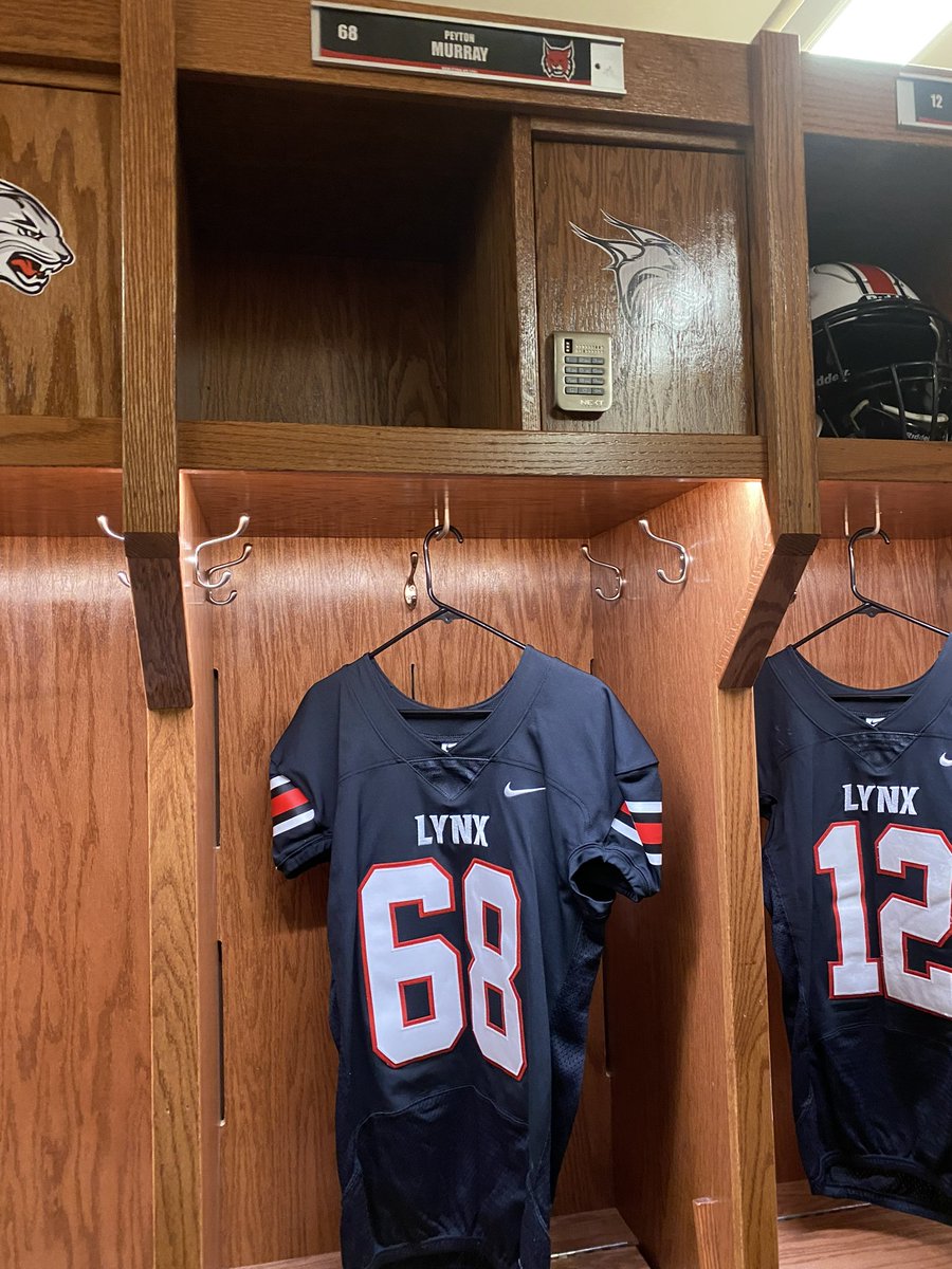 Huge thank you to <a href="/RhodesFootball/">Rhodes Football</a> for having me out for a Visit and Camp‼️I had a great time and learned a lot‼️ <a href="/coachrichduncan/">Rich Duncan</a> <a href="/CoachBrown60/">Antonio Brown</a> <a href="/Coach_DiLella/">Christopher DiLella</a> <a href="/coach_K_Little/">Kyle Little</a> <a href="/CoachParrish1/">Gary Parrish</a> <a href="/Coach_D_Osborn/">Danny Osborn</a> @HarletonStreng1 <a href="/SR_scouting/">Scouting Report</a>