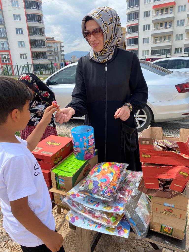 Çocuk sevgisi insan sevgisi için bir ihtiyaçtır.