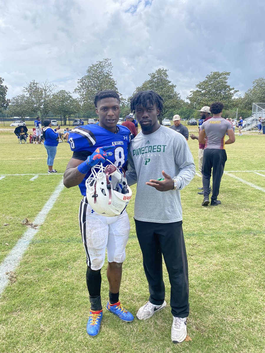 jadinbaptist18's tweet photo. Thank for the spring game visit and had fun with the combine saying that I am proud and blessed to announce my first offer @StAndrewsFB @rcurtin29 @Coachfrederick5 @PC_PatriotsFB @FbCoachJohnson @Coach_Sacco https://t.co/PIihDlL2Qg