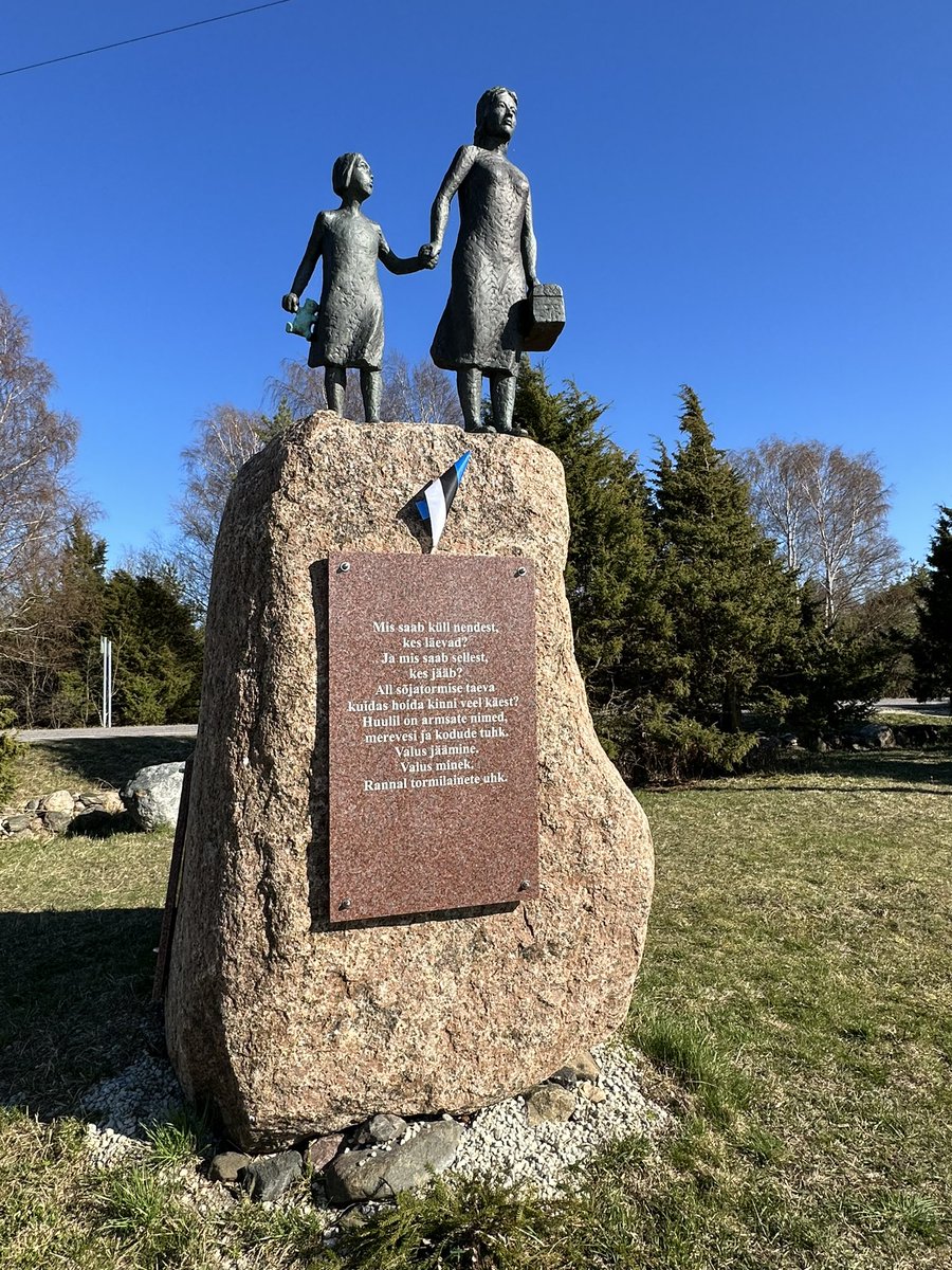 RaMurmoka's tweet photo. Overlooking the sea at Cape Puise, a poignant reminder of the human toll of soviet occupation: a monument to the #Estonians who died fleeing their country by sea in 1944 in the face of invading soviet forces. #historicmemory #weremember https://t.co/m83706n2lS