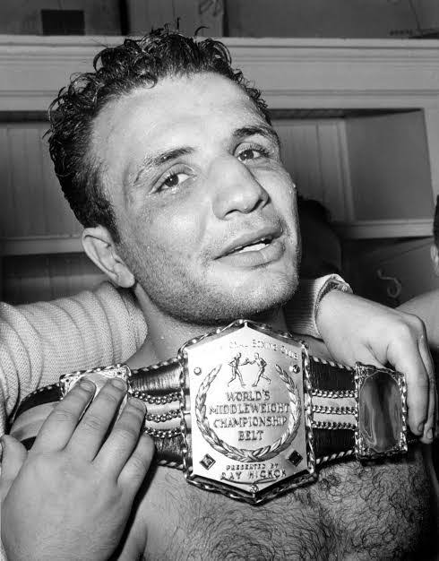 JJ_YA_12's tweet photo. おはようございます。🤗🙂

#JakeLaMotta

#BronxBull　#RagingBull

感謝(*^-゜)vThanks!🤘
　　  …ジョン🚬☕🕶🎭🖖🕴 https://t.co/d3xl7cljkB