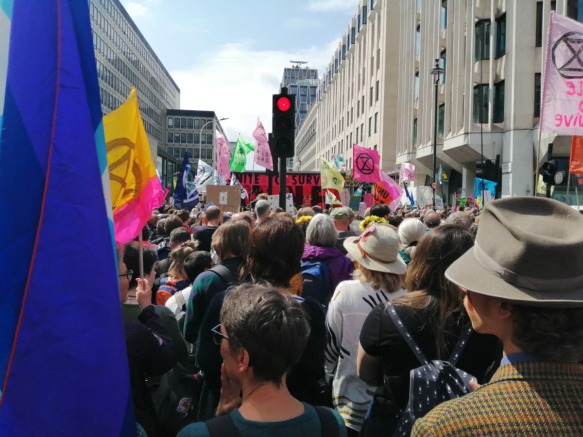 KateMainprice's tweet photo. Stop biodiversity loss. Stop the climate crisis. 🌎

#TheBigOne #ExtinctionRebellion #EarthDay https://t.co/MzuQ8GmzNw