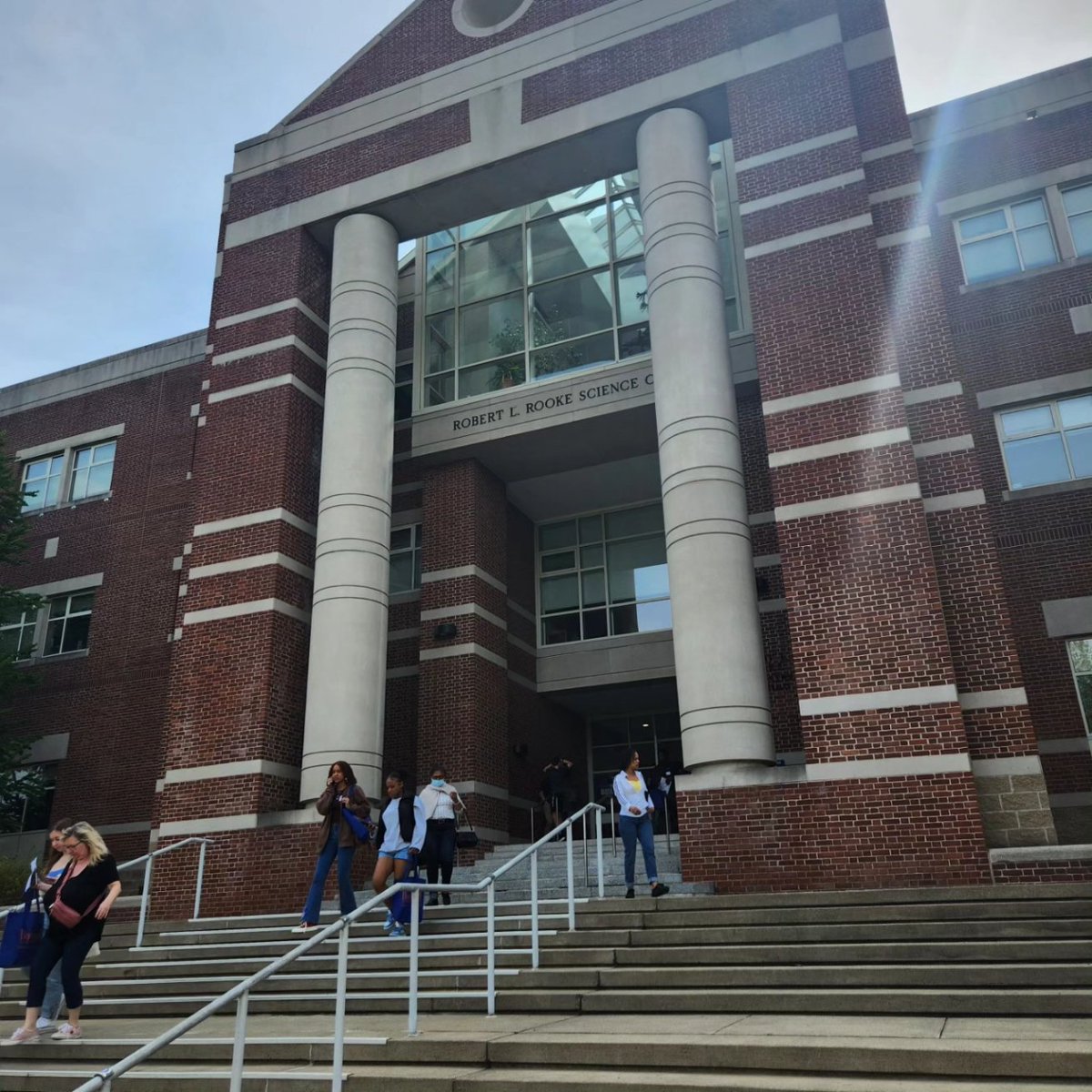 NazaraMuhammad's tweet photo. My parents and I had an AMAZING time today at Admitted Students Day!! Can't wait to return! @CoachSii
#BucknellUniversity2027🦬 https://t.co/YhoFw57uap