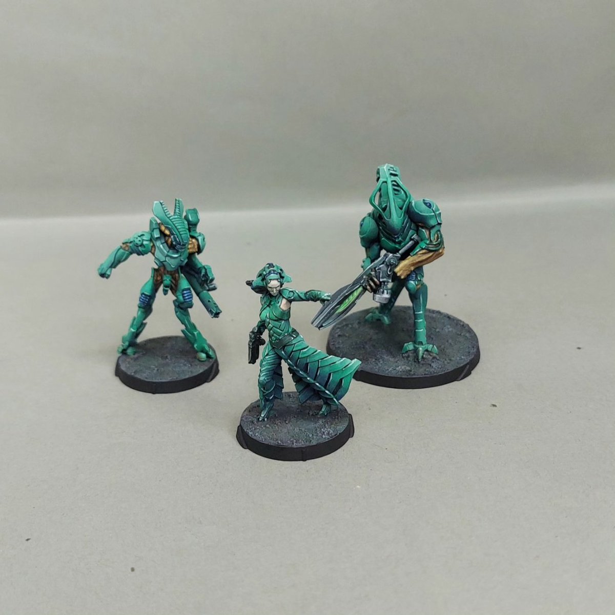 miniaturebrush's tweet photo. I painted my first minis for a combined army force.

#warmongers #infinitythegame #miniaturepainting #tabletop https://t.co/WRrX1Ej787