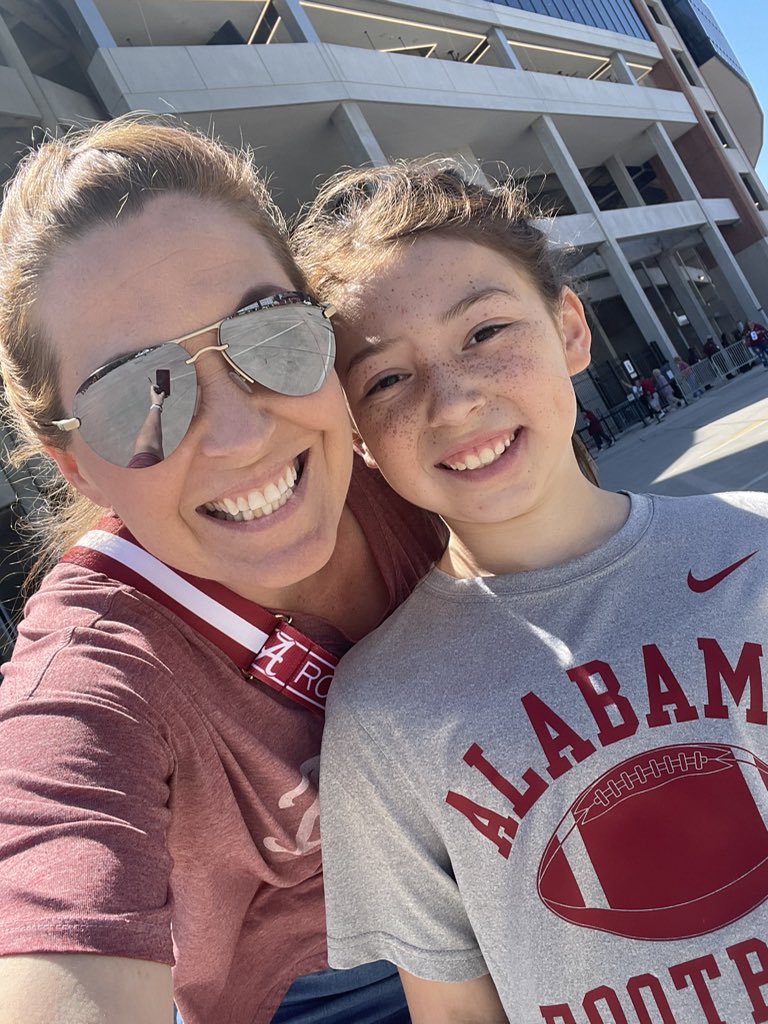 ChelseaRoberts3's tweet photo. It’s weird to wear crimson but it’s so fun to see our guy @ty_simpson06 out there on the field! https://t.co/XXOn0AI0Ue