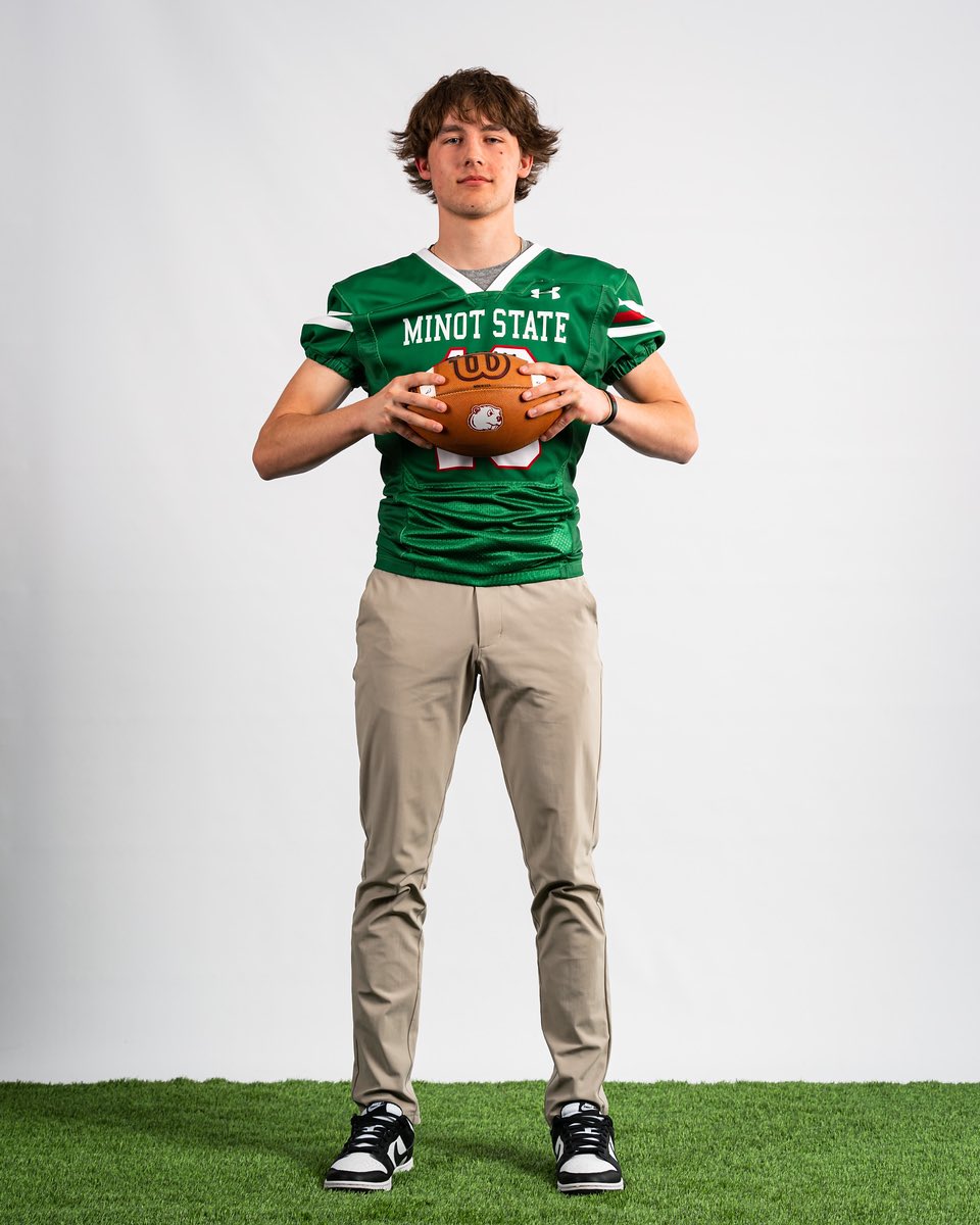 Ronan_Klind13's tweet photo. Had an awesome Junior Day visit at @MSUBeaversFB Thank you @coachshields @CoachFam @Coach_MikeBruno @BraedenVolk for the hospitality. #WADL https://t.co/2RFC8zGhHC