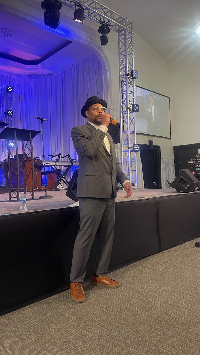 DBaileyJ4J (@dbaileyj4j) on Twitter photo Highlights from the #EquityorElse #QualityofLife Town Hall LA.
We covered- Housing, Education, Youth Investment, Environment + More!
<a href="/J4J_USA/">Journey For Justice Alliance</a>
<a href="/The_SOH_LA/">Sanctuary Of Hope</a>
<a href="/TheReal_ECM/">Experience Christian Ministries</a>
#LosAngeles #EoE #EoEWeek #EquityOrElseWeek #NationalEoEWeek Highlights from the #EquityorElse #QualityofLife Town Hall LA.
We covered- Housing, Education, Youth Investment, Environment + More!
<a href="/J4J_USA/">Journey For Justice Alliance</a>
<a href="/The_SOH_LA/">Sanctuary Of Hope</a>
<a href="/TheReal_ECM/">Experience Christian Ministries</a>
#LosAngeles #EoE #EoEWeek #EquityOrElseWeek #NationalEoEWeek