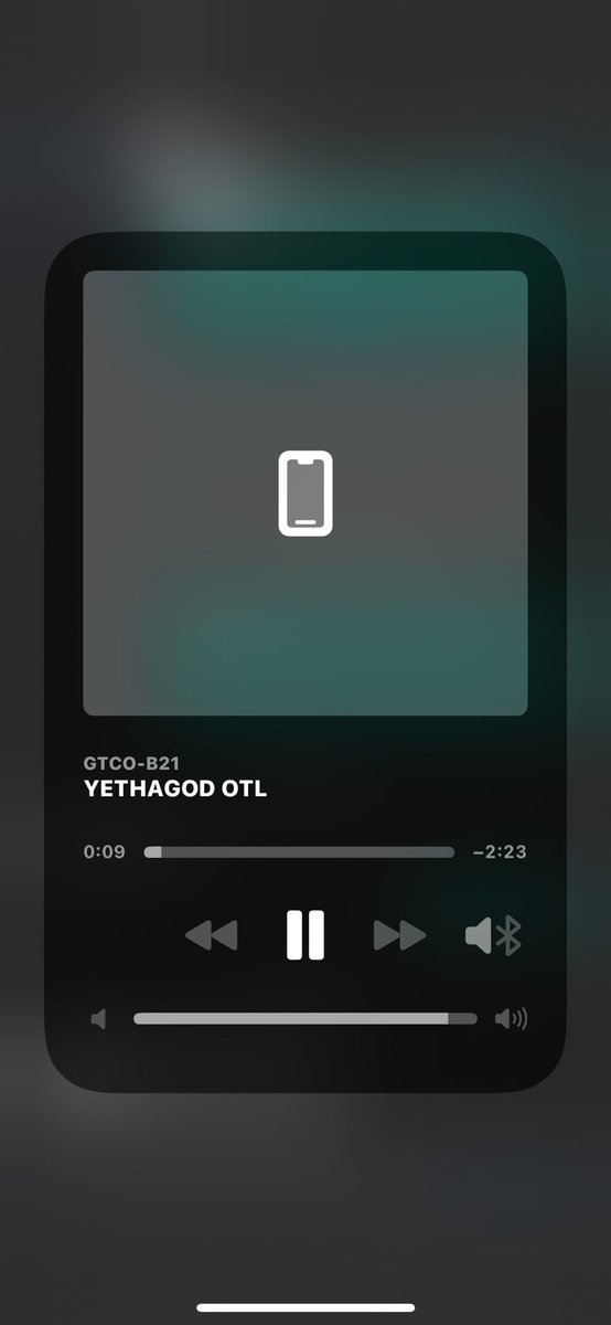 taricreates7's tweet photo. On repeat, make una no worry I go leak the song before release date😂🤌🏽
@doGahTeY bribe me oh
#OTL #OnTheLow #gODFromNowhere #ANDIB #RRI https://t.co/ka8LXaFfUM