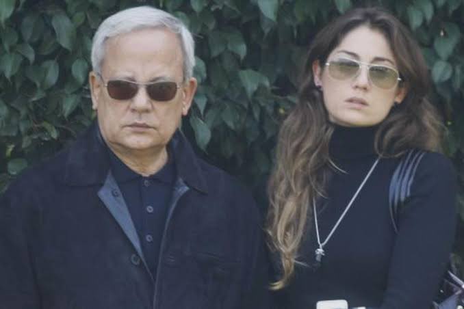 osiasrg's tweet image. A ver, ¿Es verdad que PLUTÓN EDITORES SAC es la empresa con la cual factura el pasquín @ensustrece? ¿Es verdad que la representante legal de Plutón Editores SAC, es la española Rebeca Diz, exreportera del enano y ahora su mujer? ¿Es verdad que está empresa fue proveedora del…