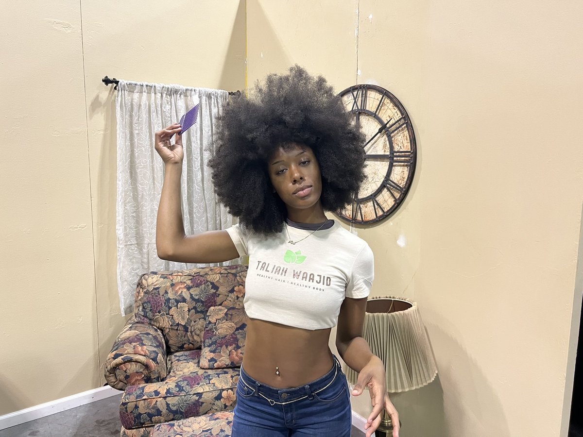 IsaiahSinglet19's tweet photo. Just a few photos at the @naturalhairshow. The hair show returns for its 23rd year at the Georgia International Convention Center. @theatlantavoice #taliahwaajid #WNHS #NaturalHairShow #NaturalHair #FullCircle https://t.co/3ctwbBa0UT