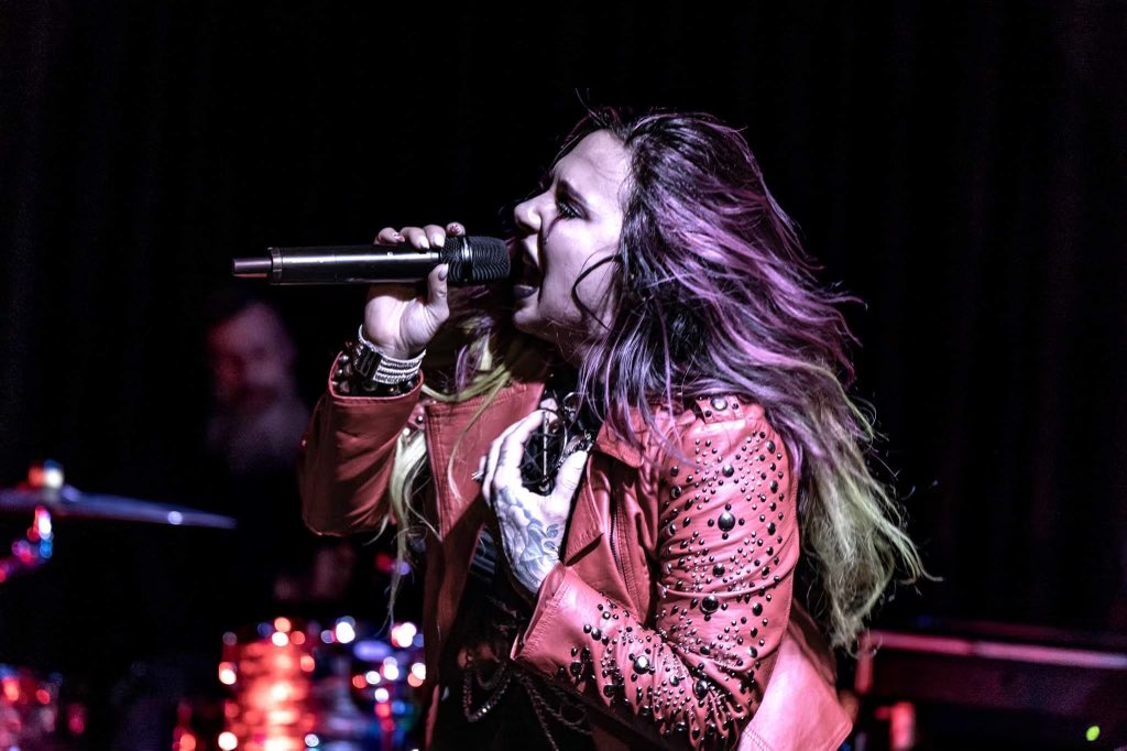 ReignofZ's tweet photo. TONIGHT! Sturtevant, Wisconsin, get ready to throw down with us and @AlmasTheBand as the Left For Dead Tour hits Route 20!
Early Show, Doors @ 7:30/Show @ 8
See you there!🖤
📸: @OuttathePit2022
#TheAlmas #ReignOfZ #LeftForDeadTour #femalefronted #hardrock #livemusic #ontour https://t.co/NArkyQ4dnK