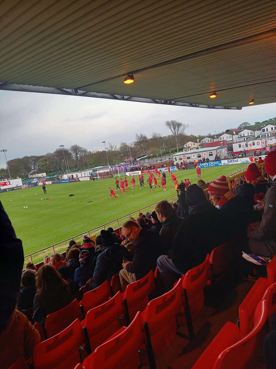 Mrs_Dunleavy's tweet photo. @sligorovers ready to go ⚪️🔴 https://t.co/qOzkjjHU6o