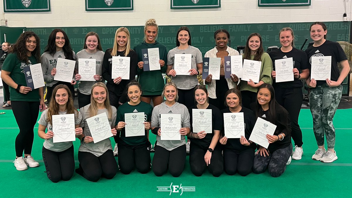 EMUGym's tweet photo. 𝘾𝙚𝙡𝙚𝙗𝙧𝙖𝙩𝙞𝙣𝙜 𝙊𝙪𝙧 🦅 𝙂𝙮𝙢𝙣𝙖𝙨𝙩𝙨 

Yesterday, we held our annual end of the year banquet where we celebrated this year's team with a night of laughs and fun‼️

#EMUEagles | #TogEthEr https://t.co/FehaV6qvKE
