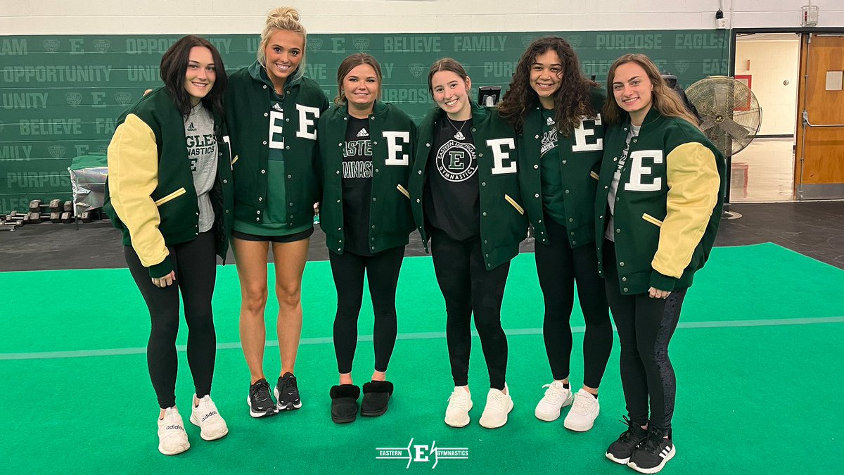 EMUGym's tweet photo. 𝘾𝙚𝙡𝙚𝙗𝙧𝙖𝙩𝙞𝙣𝙜 𝙊𝙪𝙧 🦅 𝙂𝙮𝙢𝙣𝙖𝙨𝙩𝙨 

Yesterday, we held our annual end of the year banquet where we celebrated this year's team with a night of laughs and fun‼️

#EMUEagles | #TogEthEr https://t.co/FehaV6qvKE