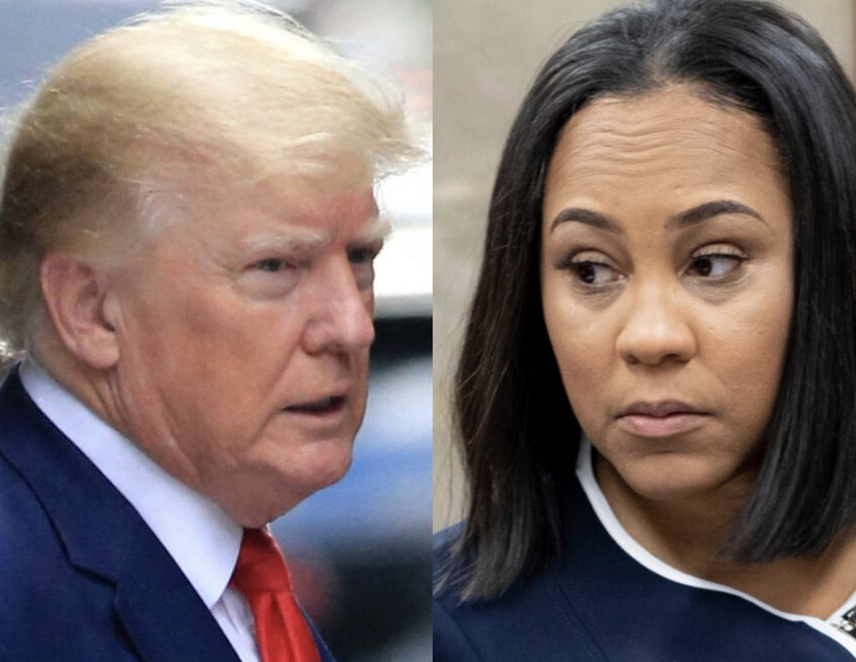 CalltoActivism's tweet image. HUGE BREAKTHROUGH IN THE GEORGIA CASE 

BREAKING: Fani Willis and her team have evidence in their possession that Trump allies planned to use breached voting to try to decertify Georgia’s election. 

Rudy Giuliani has been told he’s a target in the Fulton County probe, and…