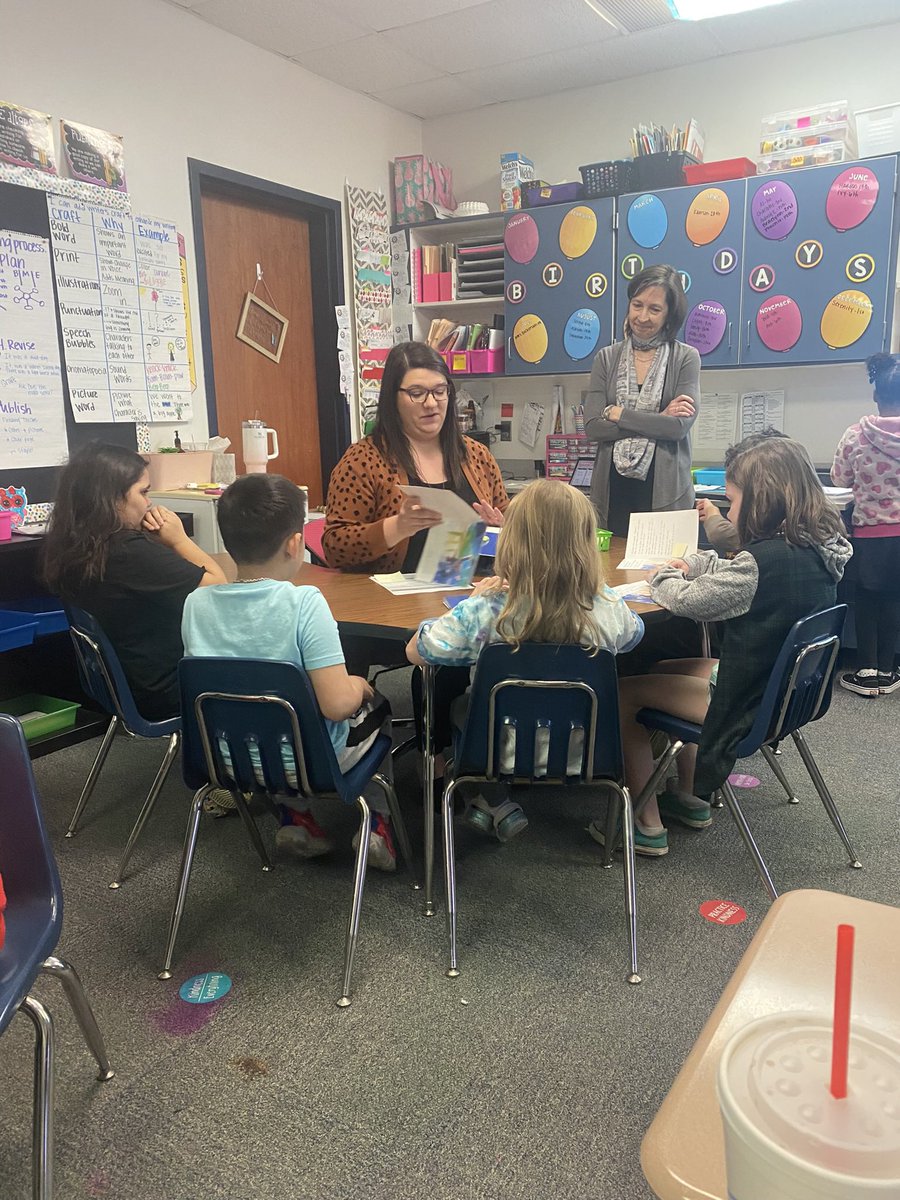 AshleyaTLC's tweet photo. Primary teachers @GracemorNKC had the opportunity to learn and grow with the amazing @SundayCummins this month! #forevergracemor https://t.co/o6NCi1BHmZ