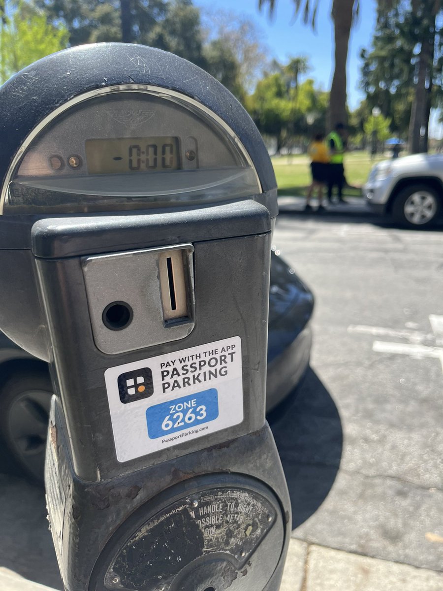 christinelu 🧋 on Twitter "In Old Town Pasadena. I found meter parking and it only took parking