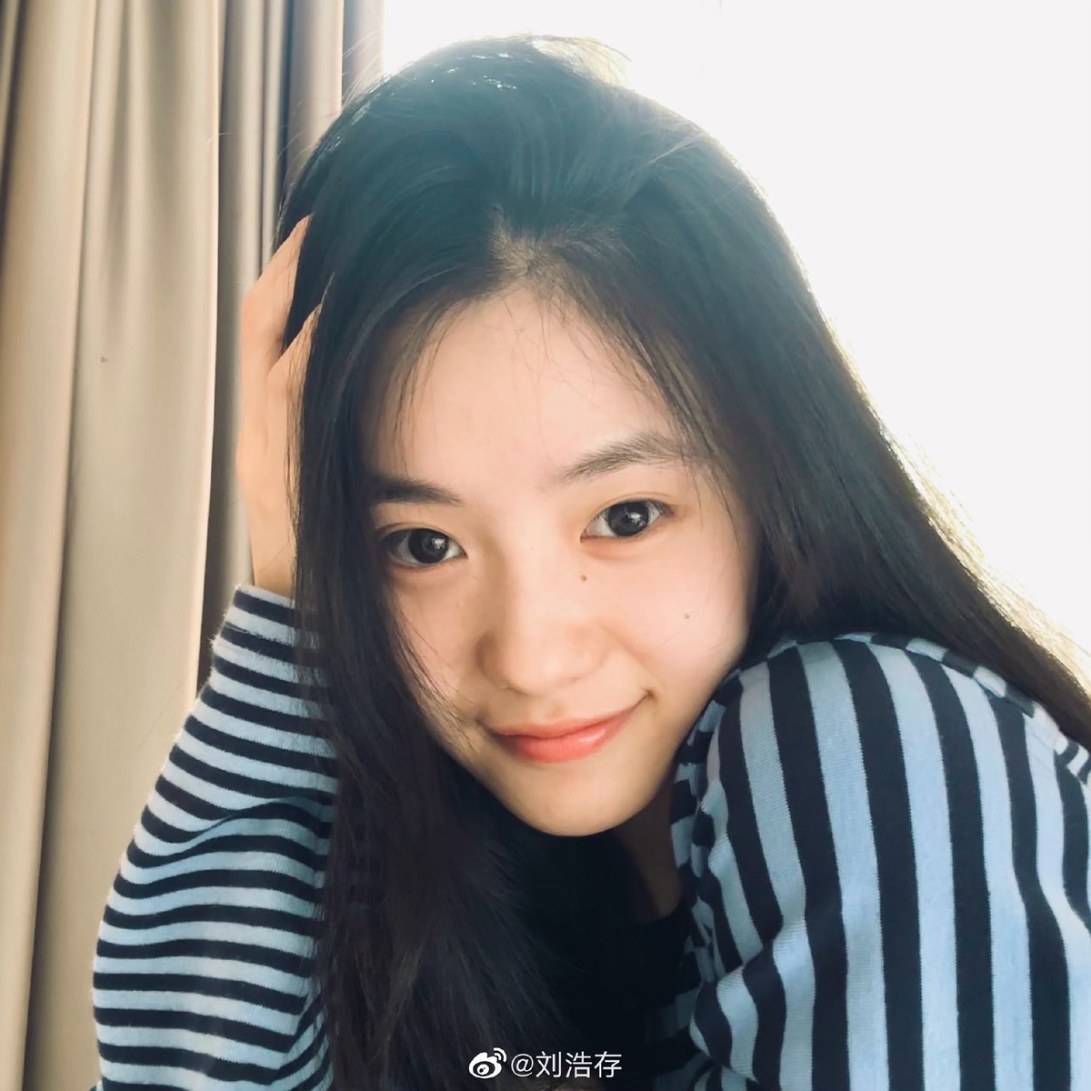liuhaocuni's tweet photo. #liuhaocun weibo update 🌸 #刘浩存 https://t.co/Ex4bwODUcZ