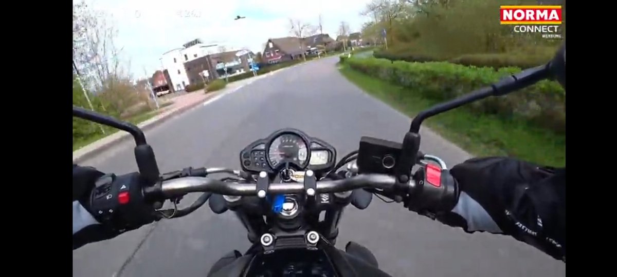 PowieGaming's tweet photo. Danke für den schönen Stream 😊
Motorrad Fahrstunde hat richtig Bock gemacht und hätte auch gerne noch länger gehen können 😁

Wir sehen uns morgen früh ab 10/10:30Uhr wieder live von der Nordseeküste. https://t.co/vqL84wWv9x