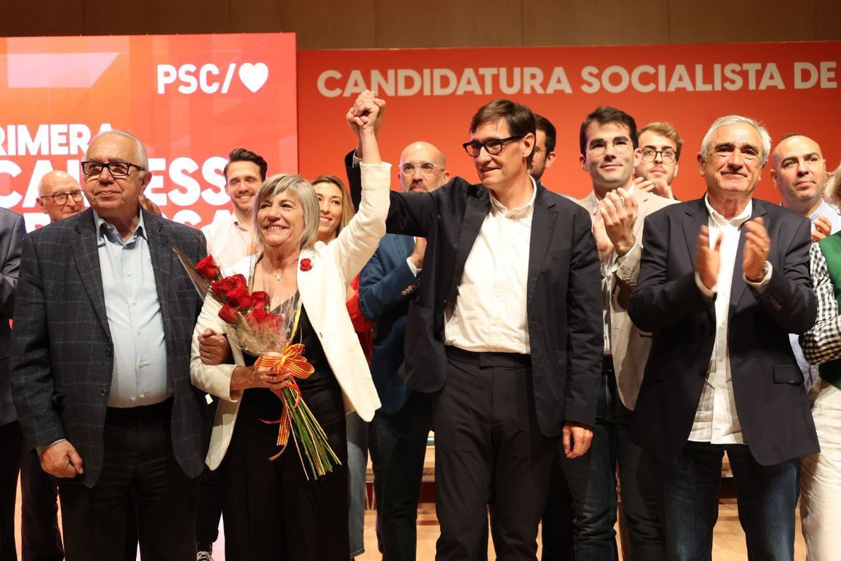 samuelmartimo's tweet photo. 🌹 Hoy la futura alcaldesa de #Terrassa, @EvaCandelaLopez, ha presentado a su equipo y su proyecto para hacer que la ciudad se ponga en marcha de nuevo. Gracias por contar conmigo, quedan días muy intensos, pero lo conseguiremos. ¡A por todas!

#AlcaldessaEvaCandela https://t.co/Hjr11h1IBD