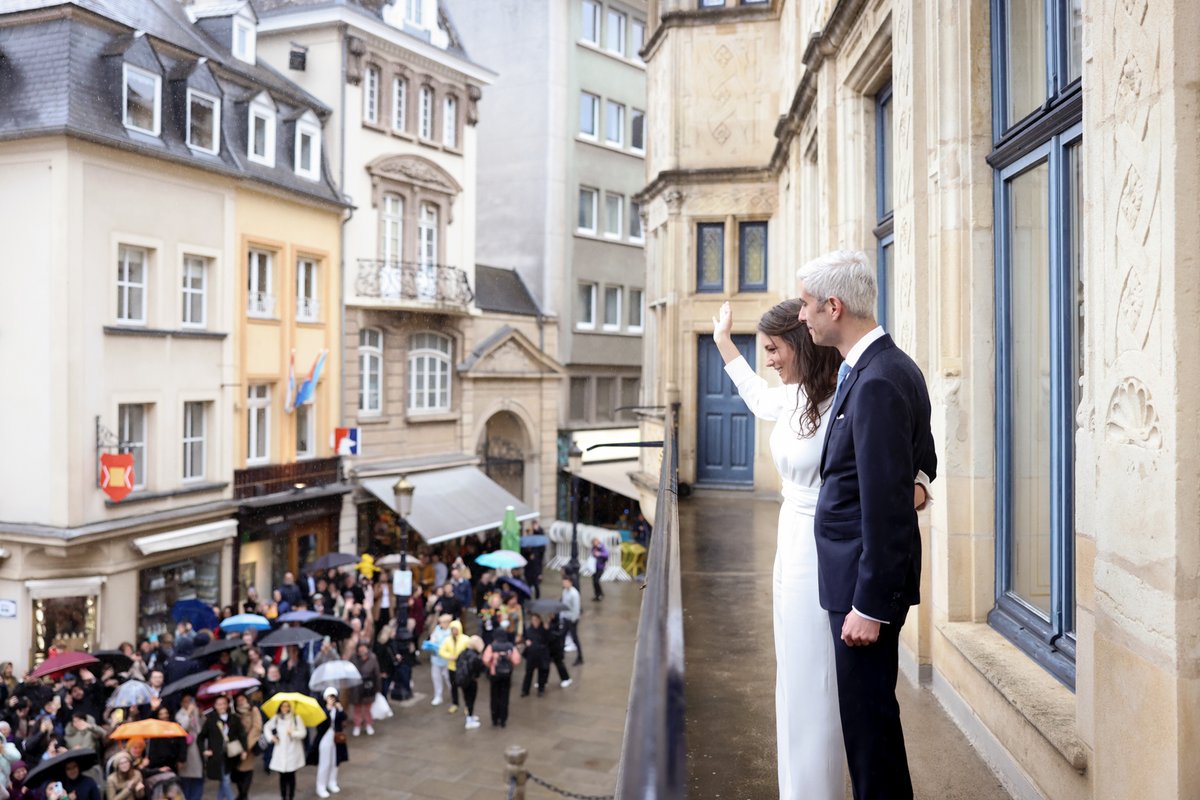 CourGrandDucale's tweet photo. 💓
Vive d‘Brautpuer!
Just Married!
Vive les mariés !

©MGD/K.Barthelmey, S.Margue https://t.co/I25k1Cevq0