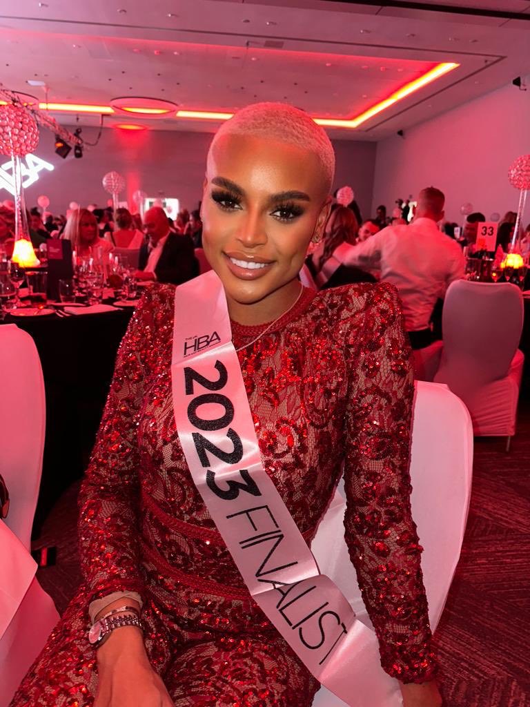 FrankMSinclair's tweet photo. So proud of our  ⁦⁦@rellsinclair⁩ picking up the #BESTSALON in the North West at the #ukhairandbeautyawards 🫶🏾❤️ https://t.co/d30ZnflhZJ