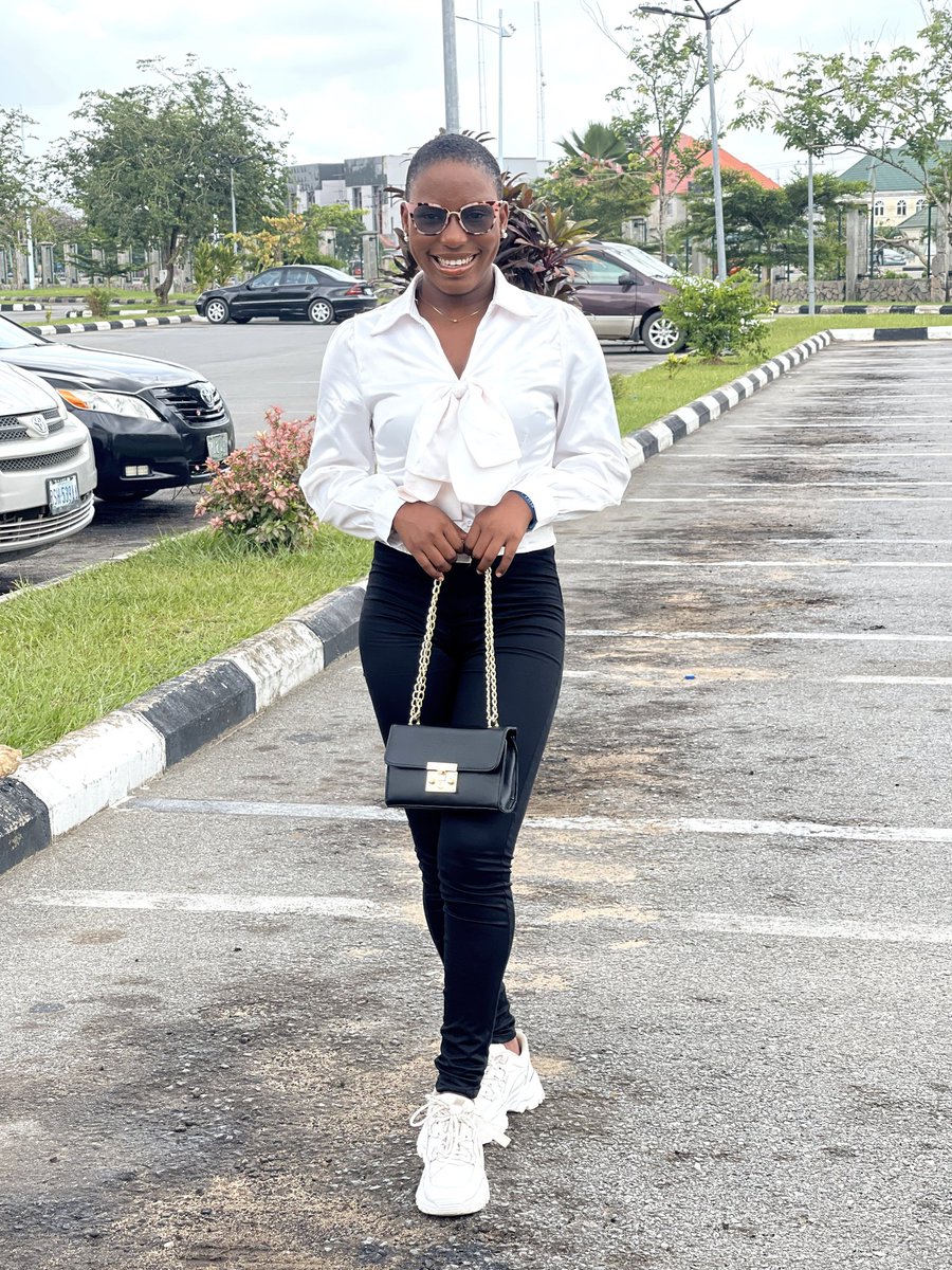 BlessingEkans's tweet photo. Yo!!! I was at @WTMUyo event today. The event is in alignment with International Women's Day 2023, I left the event, brimming with newfound knowledge and an unrelenting zeal to thrive in the tech industry.

#WTMDareToBe #WtmUyo #IWD2023 #womenintech #blessingekansjnr https://t.co/F9T1Gdxffx