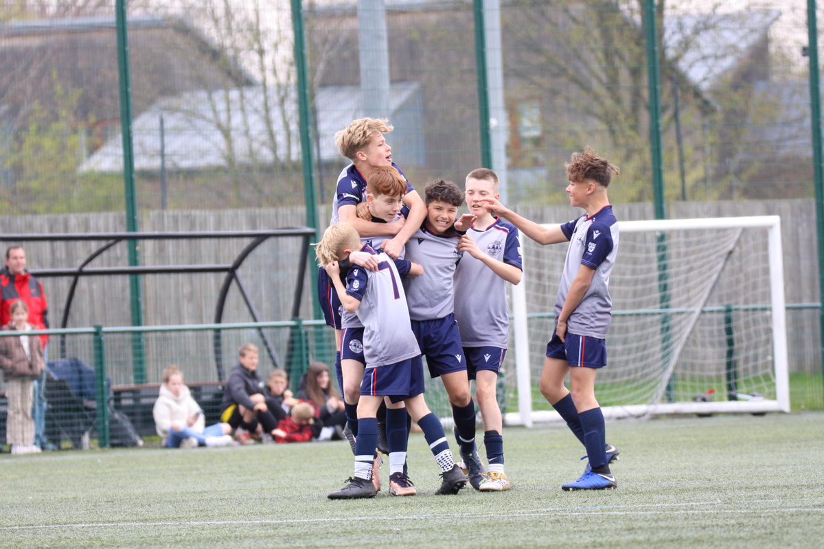 MillbrookU13JPL's tweet photo. So today these boys played with so much passion, they wore their heart &amp; badge on their sleeves 🙌  REGIONAL JPL CUP WINNERS!!!! NATIONALS HERE WE COME!!!!! 🙌 @jpluk 📸 @FletcherFPhotos #millbrookfc #jpl #jplcup #upthedockers @MillbrookFC1 https://t.co/C45Qnsk22v